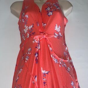 Motherhood maternity long peachy floral dress size xs  Super soft sleeveless